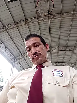 zamir adam online show from November 3, 2025, 7:48 pm