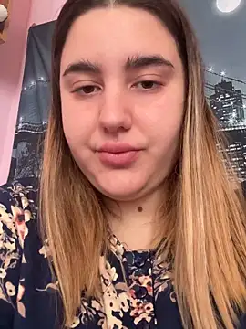 marouska official online show from February 24, 2026, 2:26 pm