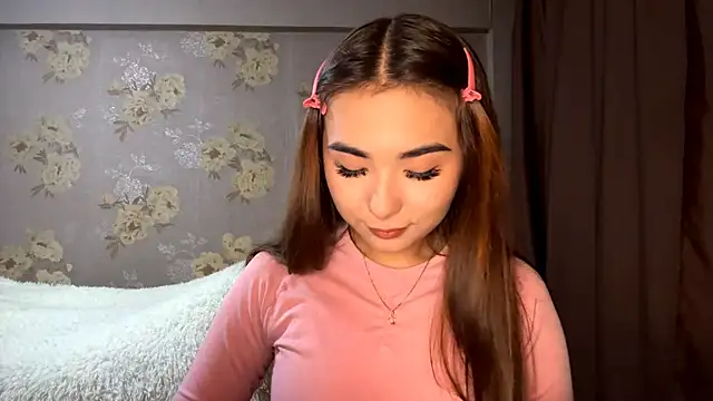 Snapshot of BahaiHeaven chatting on October 2, 2025, 2:35 pm BahaiHeaven online show from October 2, 2025, 2:35 pm