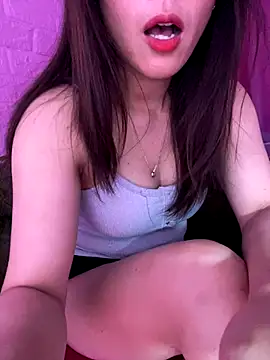 Moon pusy online show from December 14, 2025, 11:31 pm