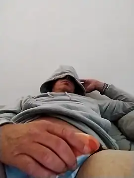 Snapshot of Francy36 chatting on September 15, 2025, 8:03 am Francy36 online show from September 15, 2025, 8:03 am