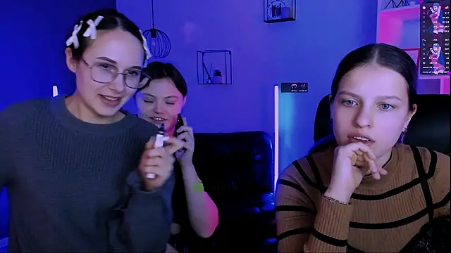 Snapshot of kaela_spell_ chatting on February 8, 2026, 9:29 pm kaela spell online show from February 8, 2026, 9:29 pm