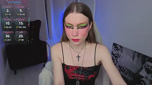 Snapshot of KarenSmitht chatting on January 18, 2026, 1:59 pm KarenSmitht online show from January 18, 2026, 1:59 pm