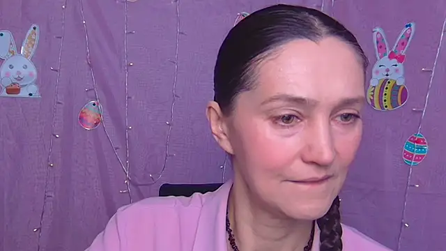 TayaFinch online show from April 11, 2026, 12:09 pm