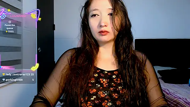 Snapshot of victoriasmileltva chatting on September 17, 2025, 10:50 am victoriasmileltva online show from September 17, 2025, 10:50 am