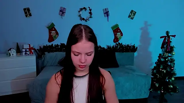 BetsyKiss online show from January 13, 2026, 5:13 am