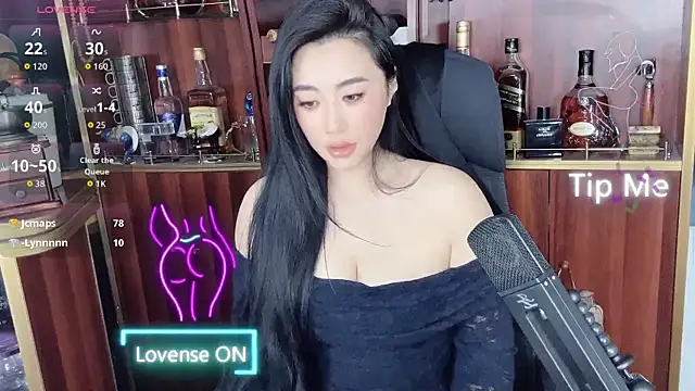 A-Lin-666 online show from October 9, 2025, 10:13 am