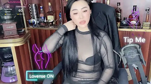 A-Lin-666 online show from October 12, 2025, 12:59 pm