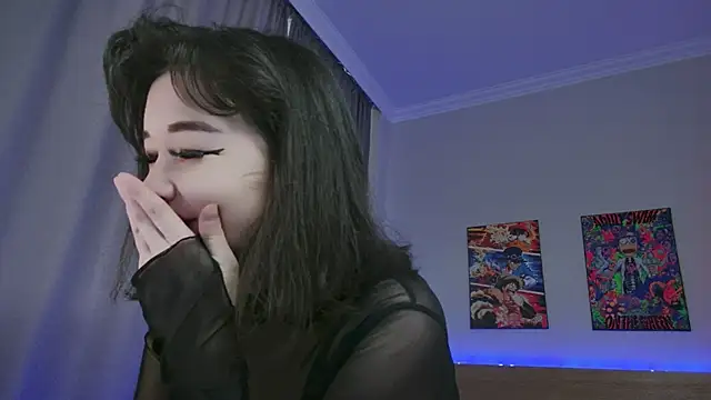 Dazzl1ngFire online show from April 6, 2026, 4:46 am