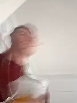 Snapshot of Bottz777 chatting on October 11, 2025, 9:13 pm Bottz777 online show from October 11, 2025, 9:13 pm