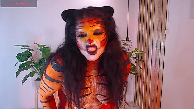 Andrea secret  online show from October 26, 2025, 3:18 pm