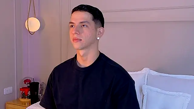 ZaneDawson online show from November 12, 2025, 3:40 am