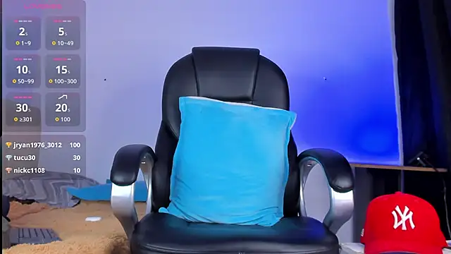 denis munera online show from October 15, 2025, 9:48 pm