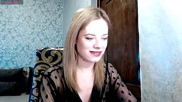 Snapshot of Kate__Loves chatting on April 22, 2026, 7:37 pm Kate Loves online show from April 22, 2026, 7:37 pm