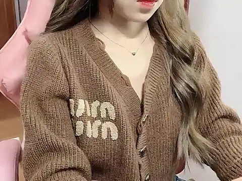  Payna  online show from November 19, 2025, 11:27 pm