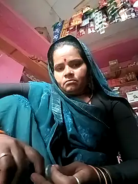 Snapshot of Sh_kiyara chatting on September 24, 2025, 12:47 am Sh kiyara online show from September 24, 2025, 12:47 am