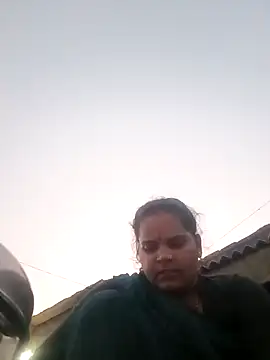 Snapshot of Sh_kiyara chatting on September 26, 2025, 12:53 pm Sh kiyara online show from September 26, 2025, 12:53 pm