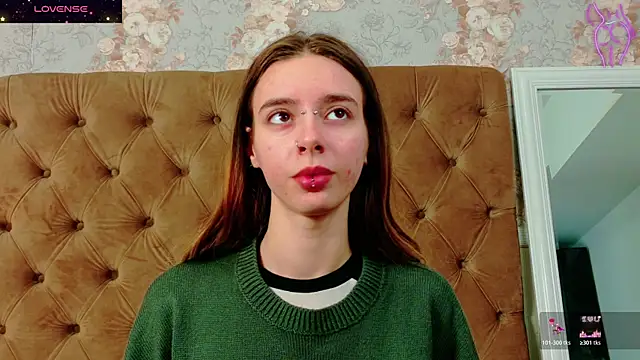 Snapshot of CoraVex chatting on November 20, 2025, 3:39 am CoraVex online show from November 20, 2025, 3:39 am