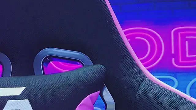 CoraVex online show from February 6, 2026, 5:12 am