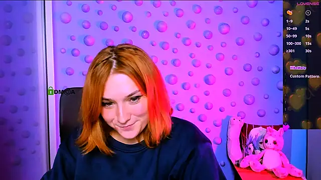 casey meow  online show from November 29, 2025, 9:56 am