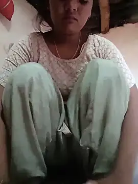 Snapshot of Hot_Shredha chatting on September 30, 2025, 1:32 am Hot Shredha online show from September 30, 2025, 1:32 am