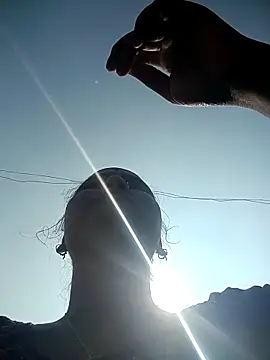 Hot Shredha online show from December 2, 2025, 8:52 am