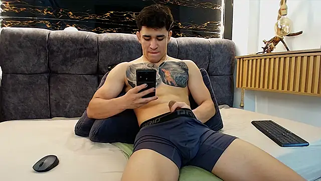 Snapshot of JeergMuscle chatting on March 27, 2026, 4:29 am JeergMuscle online show from March 27, 2026, 4:29 am