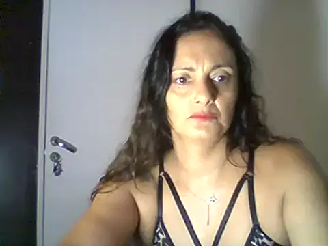 dulcefanny online show from April 2, 2026, 8:06 pm