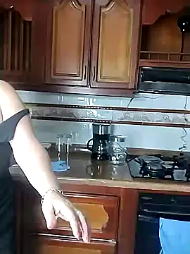 Scarleethot online show from October 18, 2025, 7:47 pm