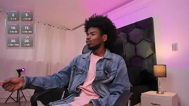 AllexJacob online show from April 17, 2026, 1:14 pm