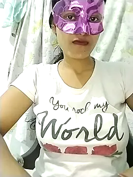 ms-naina online show from November 8, 2025, 6:40 pm