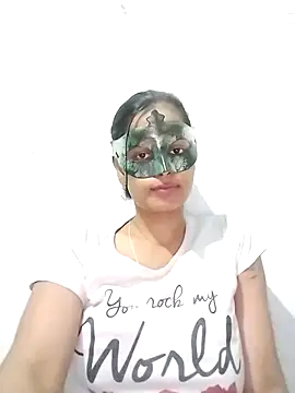 ms-naina online show from April 25, 2026, 4:59 pm