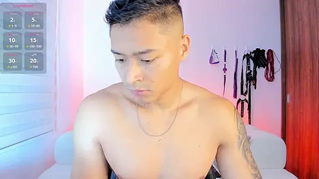 Snapshot of abu_dhabi_21 chatting on January 16, 2026, 9:35 am abu dhabi 21 online show from January 16, 2026, 9:35 am