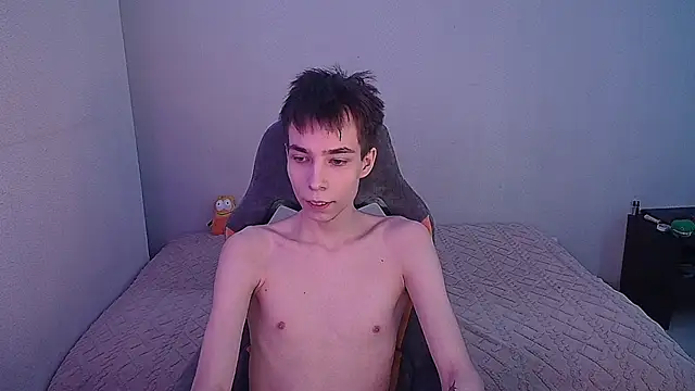 adam kpoy online show from October 2, 2025, 7:21 pm