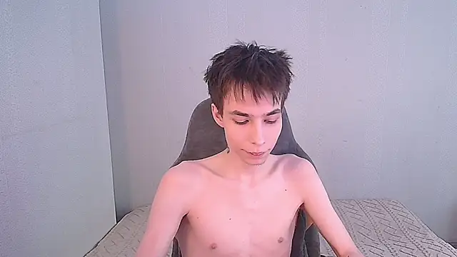 adam kpoy online show from October 17, 2025, 7:22 am