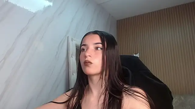 sophiadoll tf online show from September 26, 2025, 8:35 pm