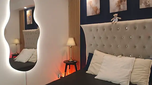 SalvadorFit online show from February 22, 2026, 8:18 pm