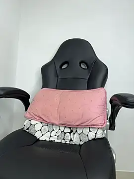 arthurdavies online show from January 9, 2026, 9:45 am