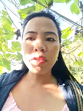 tulipsexy online show from October 5, 2025, 9:51 am