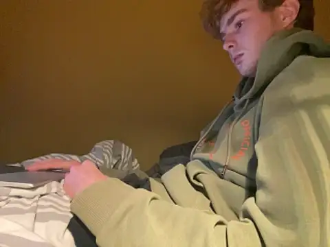 Snapshot of Randy9222 chatting on November 24, 2025, 7:24 pm Randy9222 online show from November 24, 2025, 7:24 pm