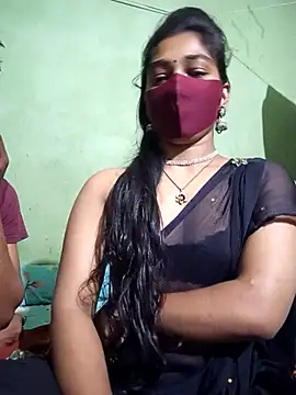 Snapshot of Cute_Couple59 chatting on November 30, 2025, 5:17 pm Cute Couple59 online show from November 30, 2025, 5:17 pm