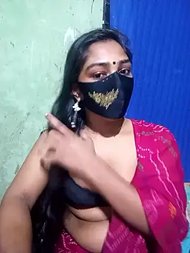 Snapshot of Cute_Couple59 chatting on January 15, 2026, 5:01 am Cute Couple59 online show from January 15, 2026, 5:01 am