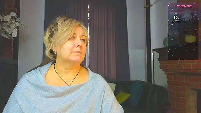 Marta Wils online show from October 30, 2025, 5:09 am