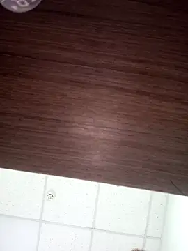 ValeriaLove43211 online show from November 25, 2025, 12:49 pm