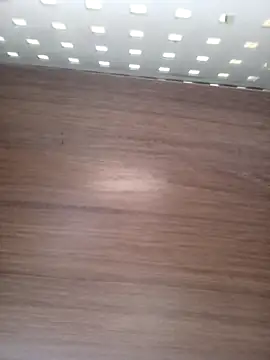 ValeriaLove43211 online show from March 12, 2026, 12:22 pm