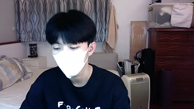 kai101010 online show from October 30, 2025, 4:08 pm