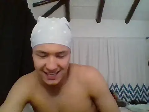 Snapshot of El_awo_ chatting on September 26, 2025, 6:34 pm El awo  online show from September 26, 2025, 6:34 pm