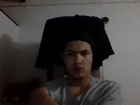 Snapshot of El_awo_ chatting on September 29, 2025, 3:44 am El awo  online show from September 29, 2025, 3:44 am