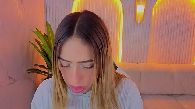 Snapshot of tamara_tp chatting on February 28, 2026, 12:39 pm tamara tp online show from February 28, 2026, 12:39 pm