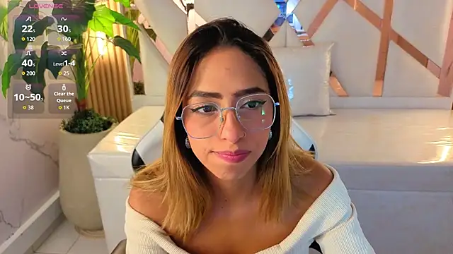 Snapshot of tamara_tp chatting on March 3, 2026, 7:20 pm tamara tp online show from March 3, 2026, 7:20 pm